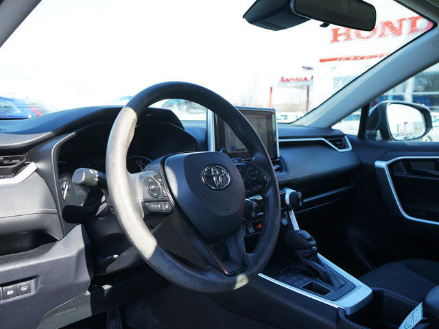 2023 Toyota RAV4 LE | No Accidents in Cars & Trucks in Hamilton - Image 3
