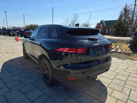 2020 Jaguar F-Pace Prestige 25T AWD with only 79,000kms. Clean history with no accidents See Carfax... (image 6)