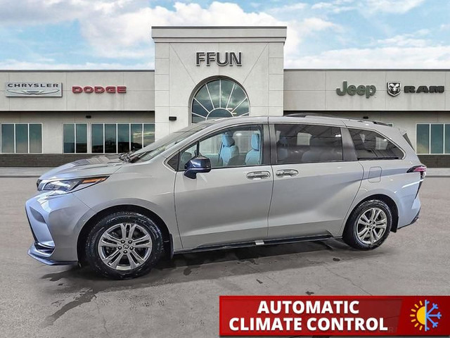 2022 Toyota Sienna LE 8-Passenger AWD RARE FIND | AWD SIENNA?!?! in Cars & Trucks in Saskatoon - Image 2