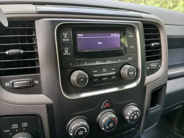 2017 Ram 1500 ST in Cars & Trucks in Winnipeg - Image 12