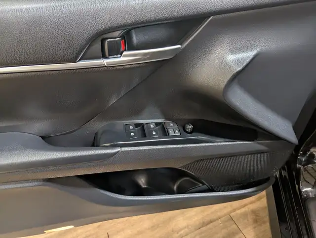 2019 Toyota Camry LE Heated Seats | Bluetooth | USB in Cars & Trucks in Calgary - Image 25
