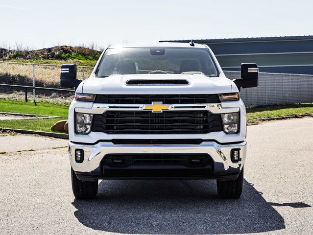 2025 Chevrolet Silverado 2500HD LT in Cars & Trucks in Strathcona County - Image 3