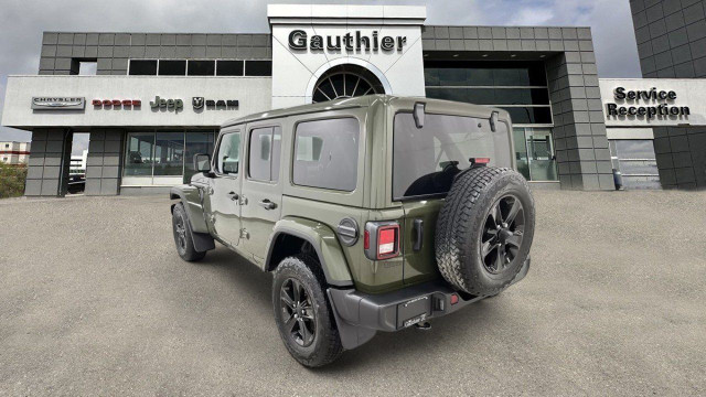 2023 Jeep Wrangler Unlimited Sahara Altitude in Cars & Trucks in Winnipeg - Image 4