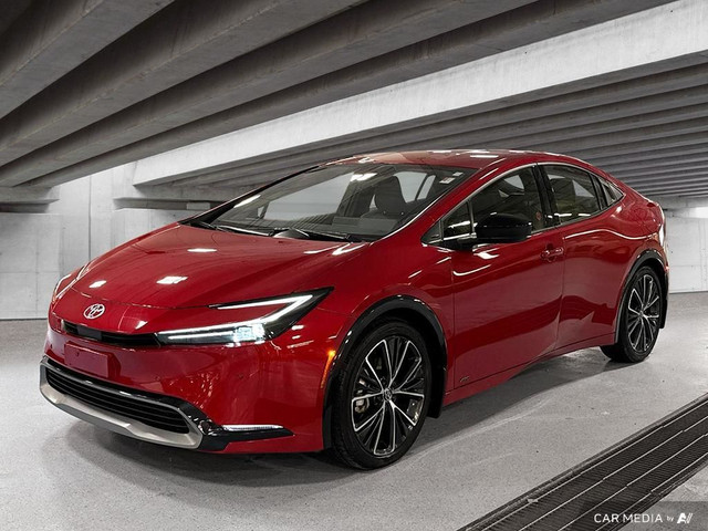 2023 Toyota Prius XLE in Cars & Trucks in Edmonton