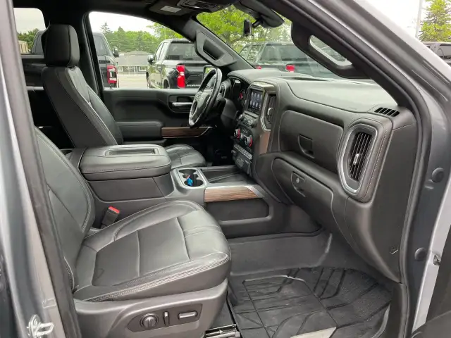 2020 Chevrolet Silverado 1500 dans Autos et camions dans Région d’Oakville/Halton - Image 18