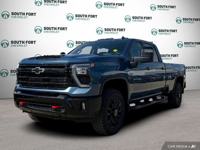 2025 Chevrolet Silverado 3500HD LTZ 4WD Crew Cab in Cars & Trucks in Strathcona County