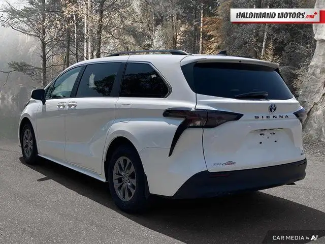 2023 Toyota Sienna LE63008302831105122