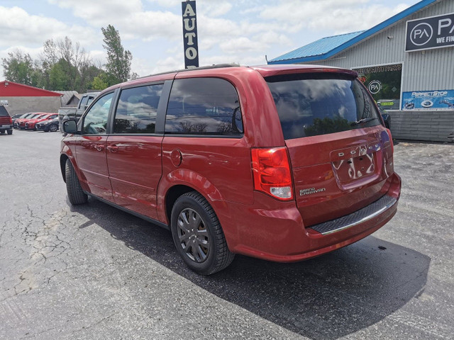 2014 Dodge Grand Caravan SE in Cars & Trucks in Belleville - Image 3
