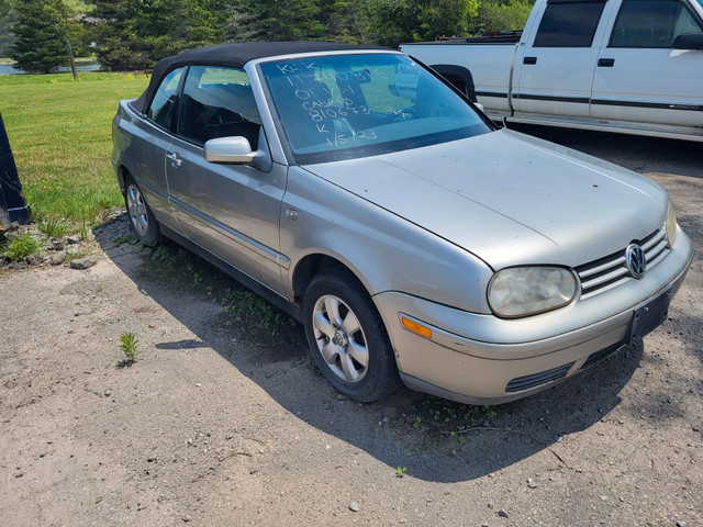 2001 Volkswagen Cabrio in Cars & Trucks in St. Catharines - Image 2