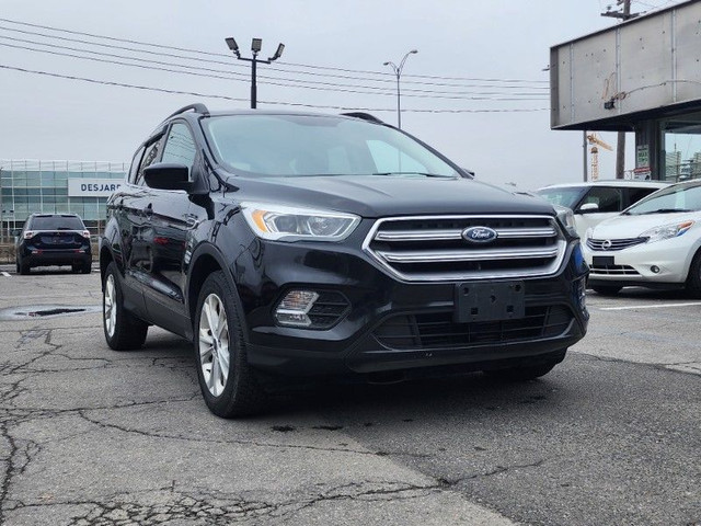 2017 Ford Escape SE 4WD * CUIR * GPS * CAMERA * CLEAN CARFAX!! in Cars & Trucks in City of Montréal