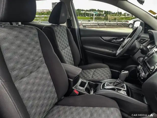 2019 Nissan Qashqai SV in Cars & Trucks in Dartmouth - Image 26