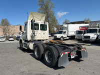 2019 FREIGHTLINER T12664ST;Heavy Duty Trucks - CONVENTIONAL W/O SLEEPER Penske Location 2916 NORLAND... (image 4)