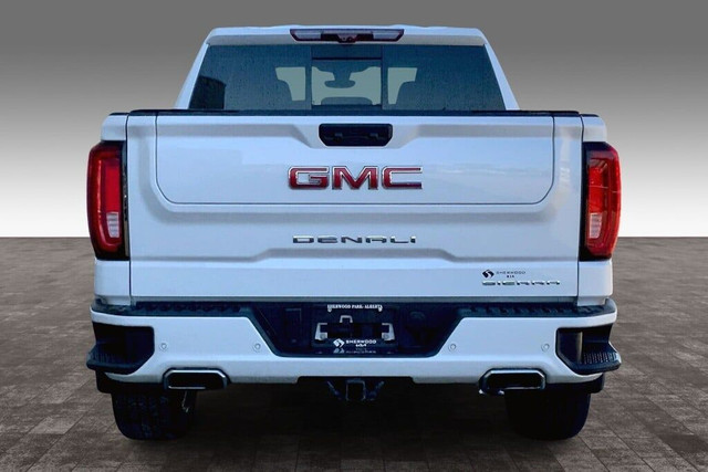 2022 GMC Sierra 1500 Ltd DENALI CREWCAB 4WD in Cars & Trucks in Strathcona County - Image 4