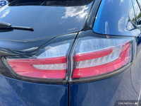 This Ford Edge delivers a Intercooled Turbo Premium Unleaded I-4 2.0 L/122 engine powering this Auto... (image 9)