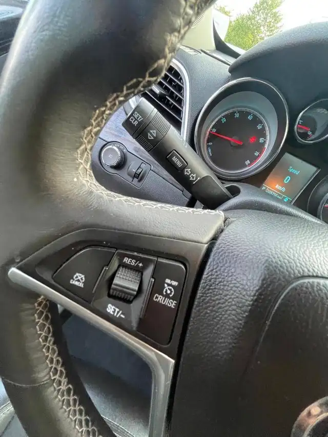2014 Buick Encore FWD 4dr Leather in Cars & Trucks in Oshawa / Durham Region - Image 16