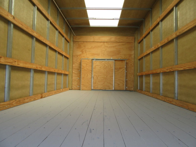 2024 Ford E-450 GAS 16 FT HIGH BOX CUBE VAN WITH ROLL OUT RAMP in Cars & Trucks in Oakville / Halton Region - Image 4
