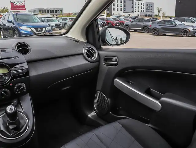 2012 Mazda Mazda2 GX in Cars & Trucks in Oakville / Halton Region - Image 16