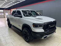 REBEL LEVEL 2 EQUIPMENT GROUP, HEATED STEERING WHEEL, PANORAMIC SUNROOF, HEATED MIRRORS, 3.0L V6 TUR... (image 9)