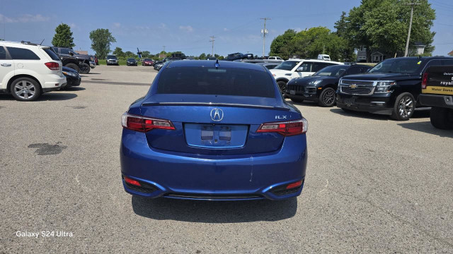 2017 Acura ILX Anniversary Edition in Cars & Trucks in London - Image 4
