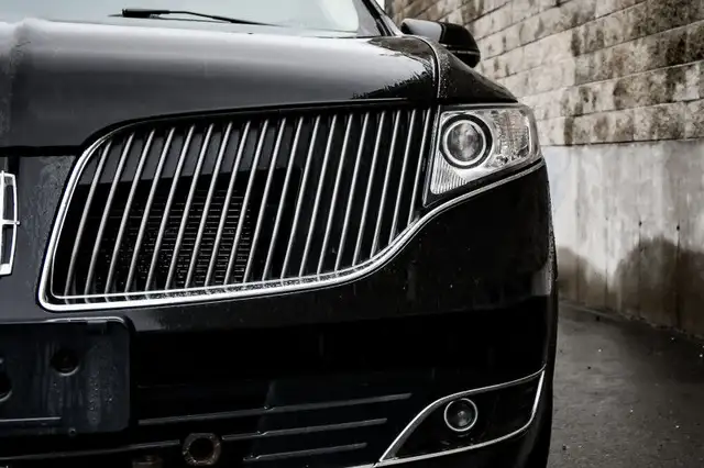 2014 Lincoln MKT ECOBOOST in Cars & Trucks in Ottawa - Image 36