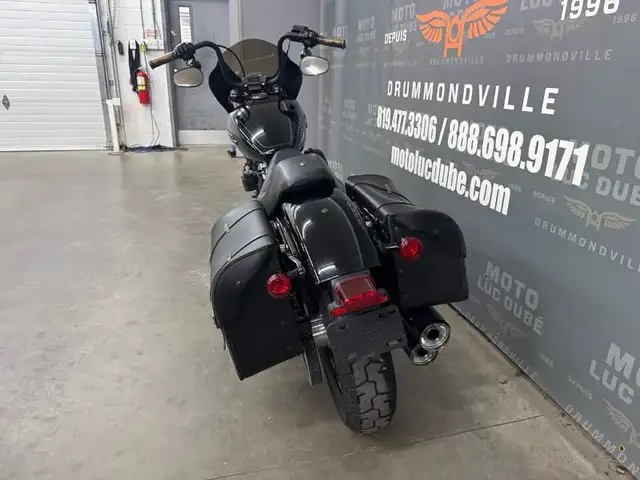 2018 Harley-Davidson FXBB Street Bob in Street, Cruisers & Choppers in Drummondville - Image 11