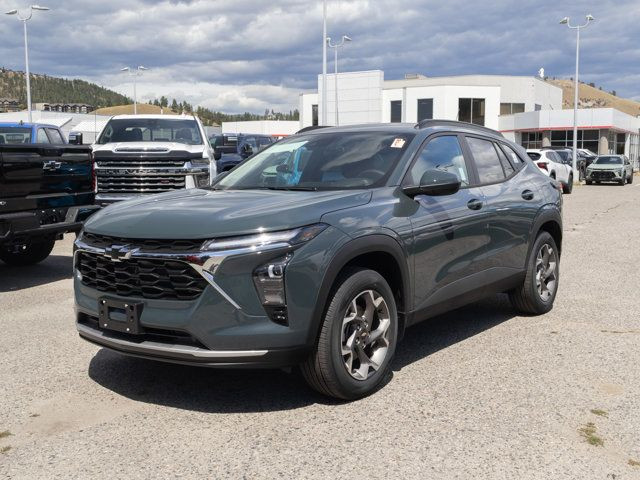 2025 Chevrolet Trax LT in Cars & Trucks in Kelowna - Image 4