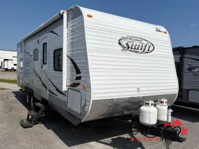 As Is The Jay Flight Swift 267BHS travel trailer by Jayco offers a single slide with more room for y...