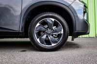 Moonroof, Power Liftgate, Adaptive Cruise Control, Alloy Wheels, Heated Seats! 6 LOCATIONS KINGSTON... (image 6)