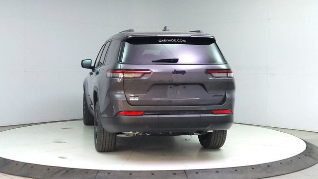 2025 Jeep Grand Cherokee L Limited Heated Seats, Heated Steering in Cars & Trucks in Lethbridge - Image 4