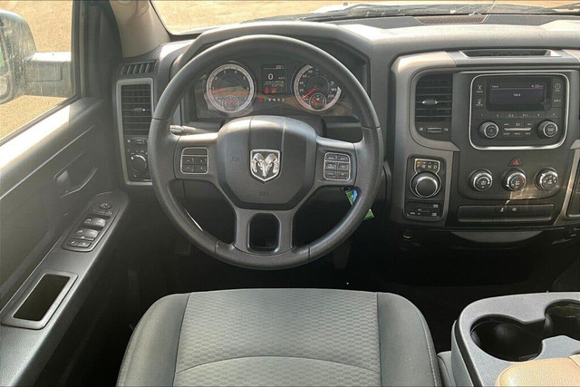2018 Ram Ram 1500 4WD SXT QUADCAB in Cars & Trucks in Edmonton - Image 4