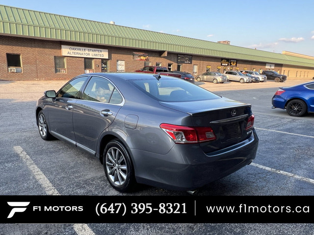 2012 Lexus ES-350 in Cars & Trucks in Oakville / Halton Region - Image 4