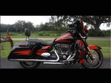2017 HARLEY DAVIDSON Street Glide Special CVO Financing Availabl in Touring in Truro