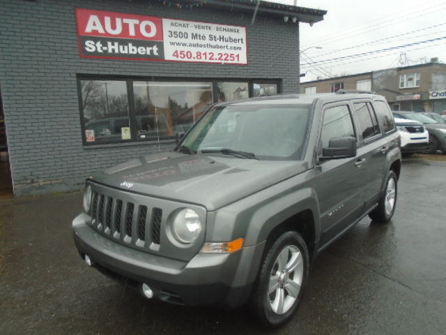 JEEP PATRIOT NORTH AWD 2012 **BAS KILO** in Cars & Trucks in Longueuil / South Shore