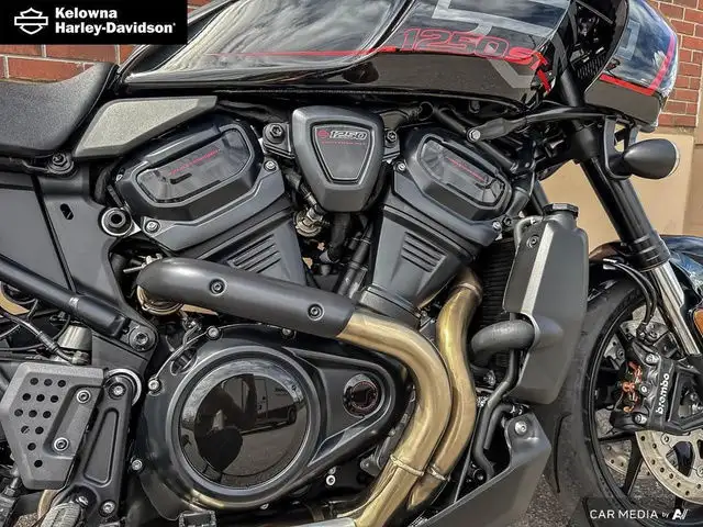 2025 Harley-Davidson RA1250ST - Pan America 1250 ST in Sport Touring in Kelowna - Image 10