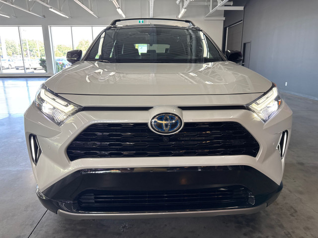 2024 Toyota RAV4 Hybrid XSE HYBRIDE ECONOMIQUE TOIT NOIR WOW in Cars & Trucks in Saint-Jean-sur-Richelieu - Image 3