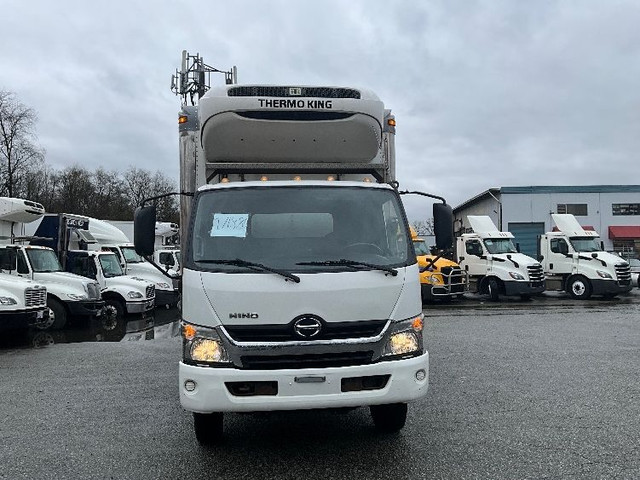 2018 Hino Truck 195 FROZEN in Heavy Trucks in Delta/Surrey/Langley - Image 2