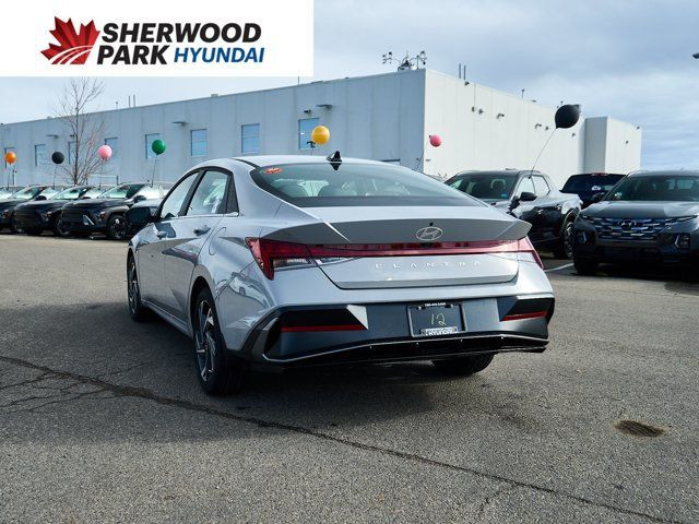 2025 Hyundai Elantra Luxury | Adaptive Cruise | Forward in Cars & Trucks in Edmonton - Image 3