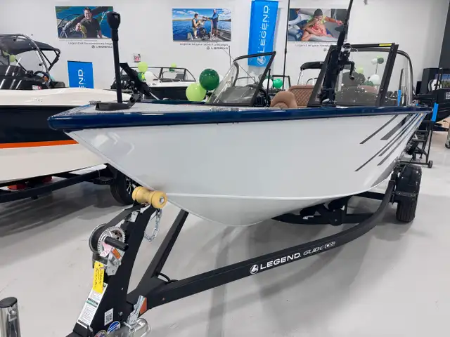 2025 Legend 17 XT  in Powerboats & Motorboats in Barrie - Image 5