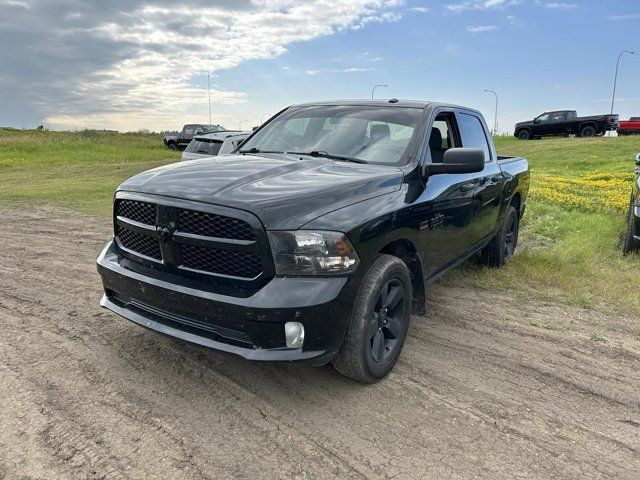 2017 Ram 1500 Express 5.7L in Cars & Trucks in Strathcona County - Image 3