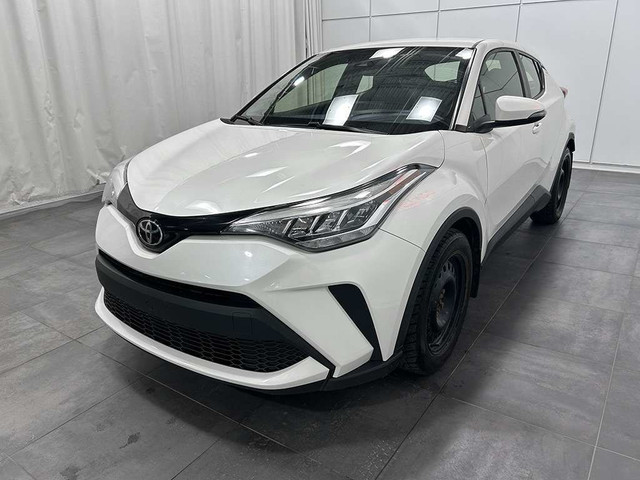 2021 Toyota C-HR XLE PREMIUM - SIEGES CHAUFFANTS - VOLANT CHAUFF in Cars & Trucks in Québec City - Image 3