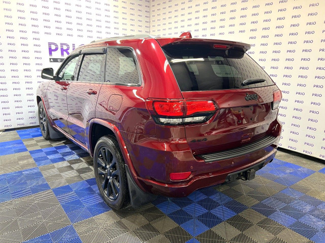 2021 Jeep Grand Cherokee in Cars & Trucks in Ottawa - Image 3