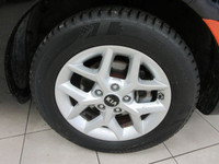 KIA SOUL 2020 EX ÉDITION INTÉRIEUR EN TISSU NOIR CHAUFFANT + VOLANT CHAUFFANT / BLUETOOTH / CAMÉRA D... (image 4)