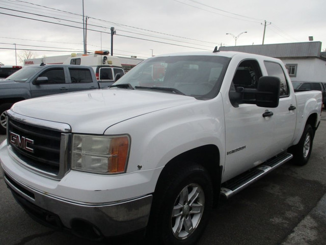 2009 GMC Sierra 1500 SLE CREWCAB 4X4 in Cars & Trucks in Laval / North Shore
