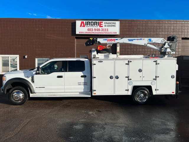 2022 Ford Super duty F-550 DRW XLT Crew Cab Service Truck VMAC C in Heavy Trucks in Calgary - Image 2