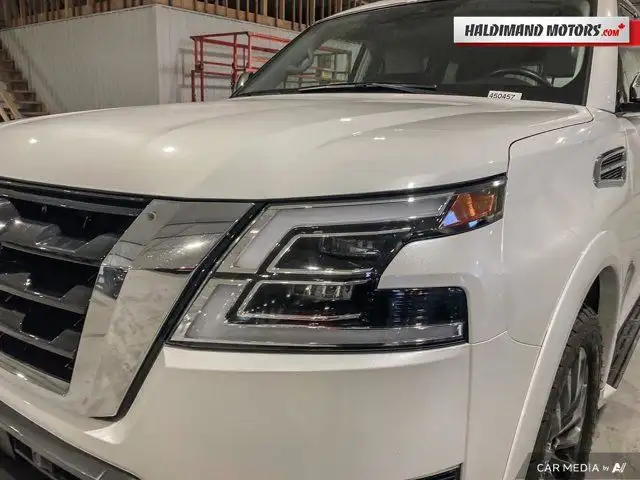 2023 Nissan Armada Platinum in Cars & Trucks in Hamilton - Image 12