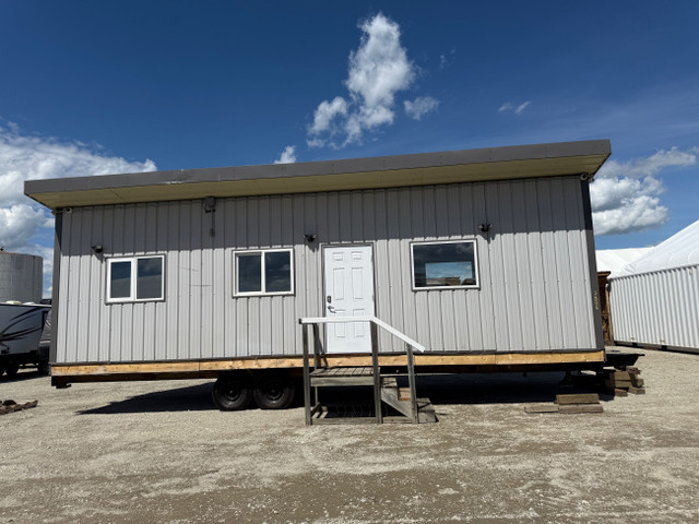 2000 ATCO Office/Cabin/Tiny Home 10 x 34 in Travel Trailers & Campers in St. Albert - Image 4