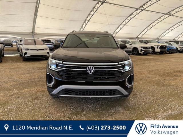 Volkswagen Atlas Peak Edition 2025 in Cars & Trucks in Calgary - Image 3