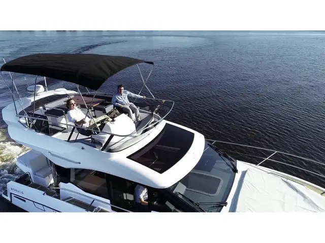 2025 Parker Monaco Flybridge in Powerboats & Motorboats in Québec City - Image 5