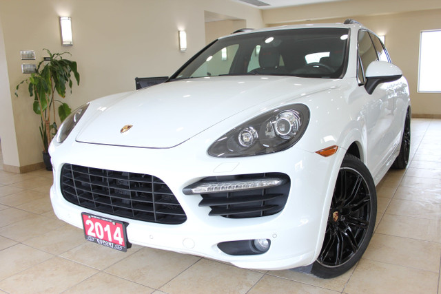2014 Porsche Cayenne GTS AWD LOW KM|NAVI|REARCAM|PANOROOF! in Cars & Trucks in Mississauga / Peel Region