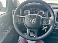 Rearview Camera Cruise Control Power Windows Fog Lamps Aluminum Wheels To view the original window s... (image 8)